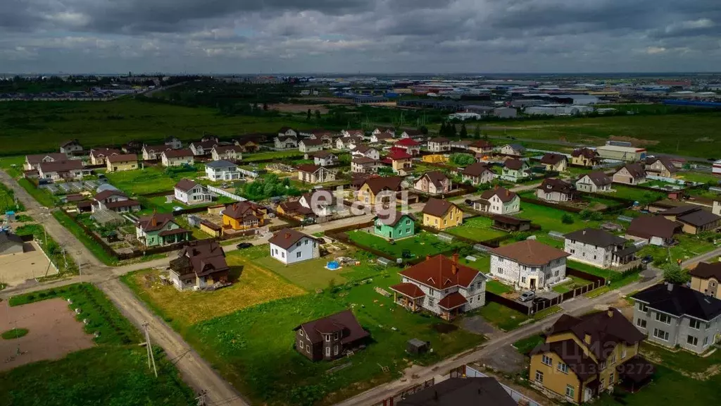 Участок в Ленинградская область, Тосненский район, Федоровское ... - Фото 0