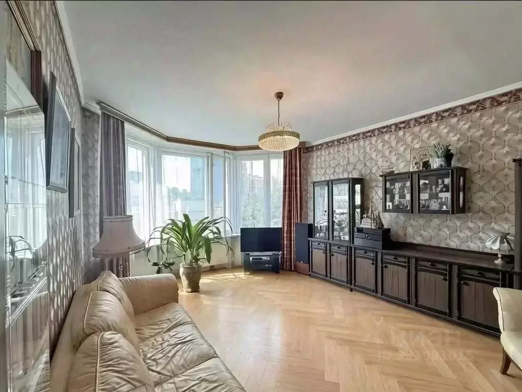 3-к кв. Москва Профсоюзная ул., 45К1 (95.0 м) - Фото 1