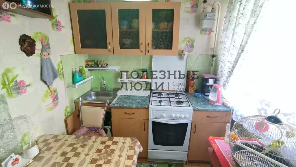 3-комнатная квартира: Бахчисарай, улица Гагарина, 11 (54.5 м) - Фото 2