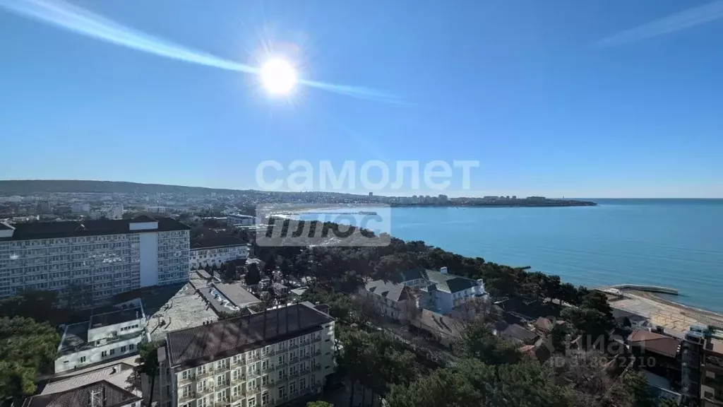 2-к кв. Краснодарский край, Геленджик ул. Мира, 40 (67.9 м) - Фото 0