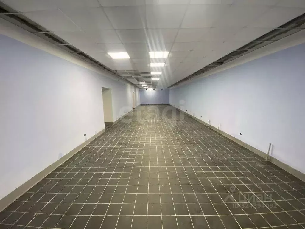 Торговая площадь в Ярославская область, Рыбинск ул. Максима Горького, ... - Фото 1