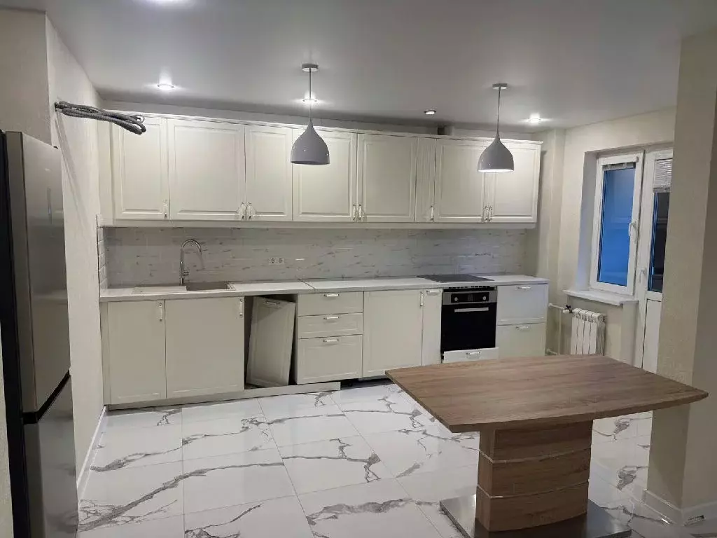 Продается 3-комнатная квартира - Фото 1