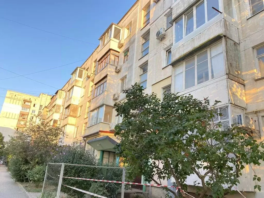 3-к кв. Крым, Евпатория ул. Некрасова, 88 (58.0 м) - Фото 1