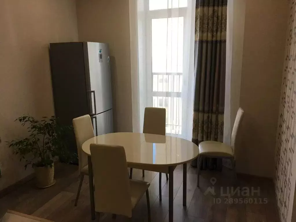 2-к кв. Приморский край, Владивосток Тигровая ул., 16А (55.0 м) - Фото 1