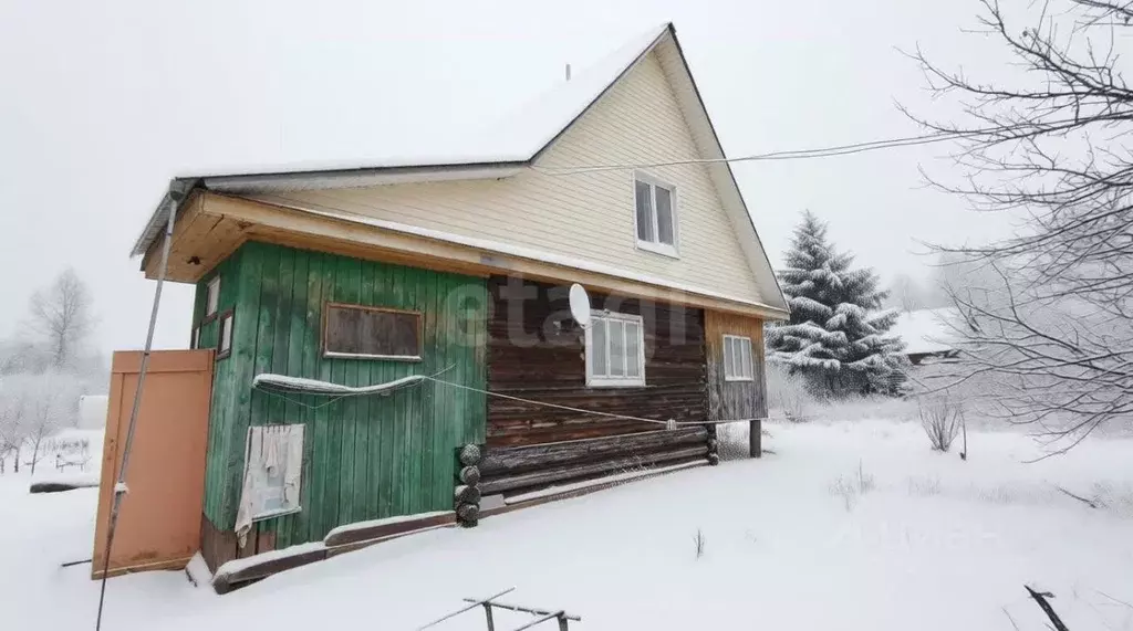 Дом в Новгородская область, Любытинский район, Неболчское с/пос, д. ... - Фото 1