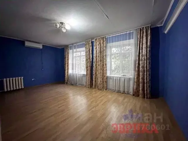2-к кв. Краснодарский край, Крымск Таманская ул. (56.0 м) - Фото 0