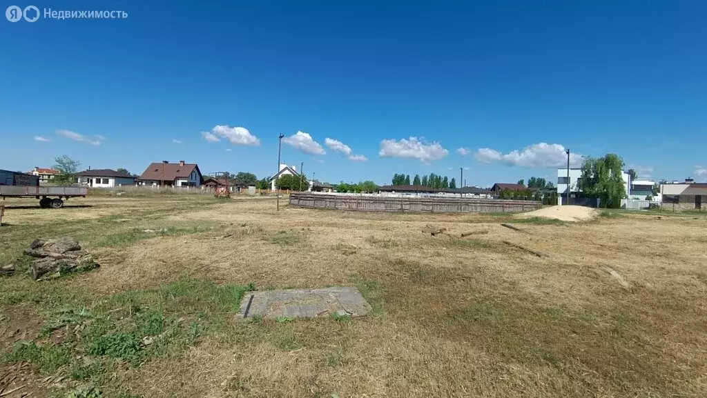 Участок в Кировское сельское поселение, посёлок Кировец, улица Ленина ... - Фото 1