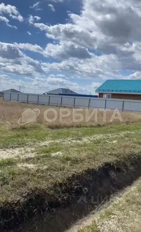 Участок в Тюменская область, Тюменский муниципальный округ, с. Чикча  ... - Фото 1