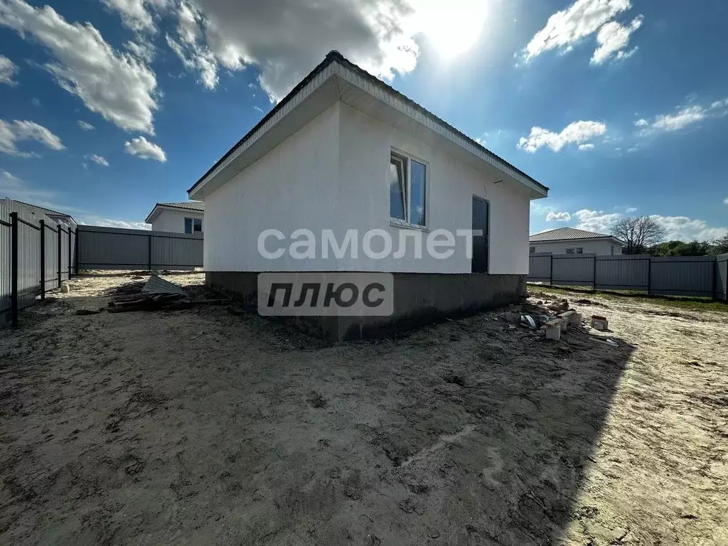 Дом в Курская область, Курский район, Рышковский сельсовет, Кислино ... - Фото 0