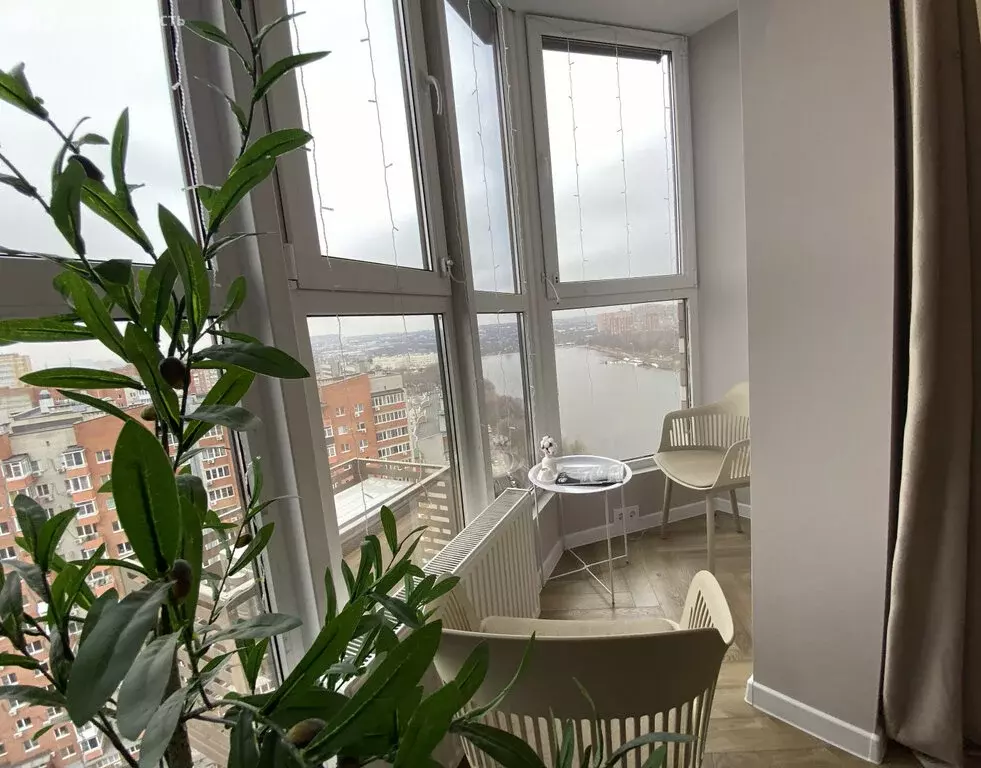 Квартира-студия: Ростов-на-Дону, мкр. Северный, пр. Космонавтов, 1В ... - Фото 1