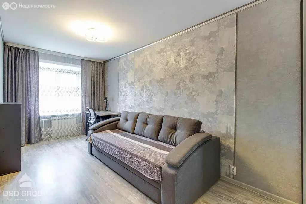3-комнатная квартира: Хабаровск, Шмаковская улица, 34 (58.6 м) - Фото 1
