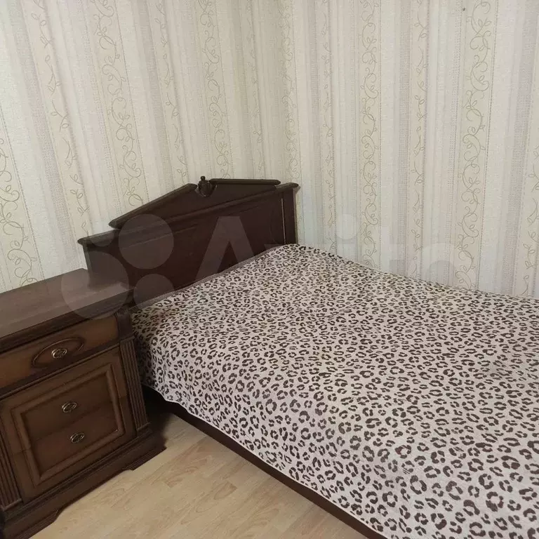 1-к. квартира, 45 м, 3/10 эт. - Фото 0