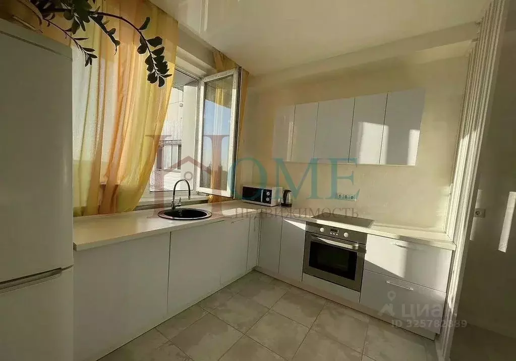 3-к кв. Новосибирская область, Новосибирск ул. Залесского, 5 (70.0 м) - Фото 1