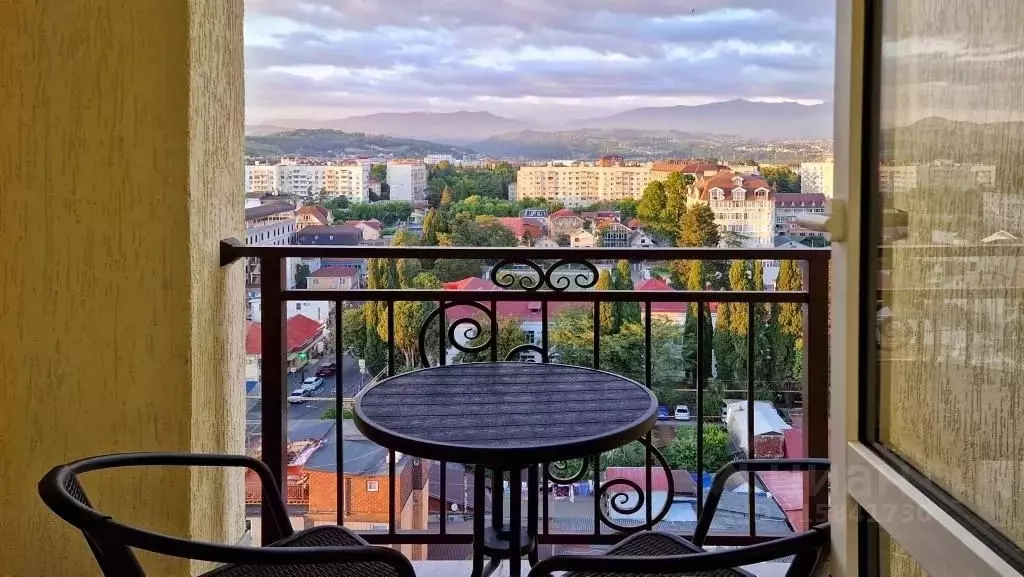 1-к кв. Краснодарский край, Сочи Адлер жилрайон, ул. Гвардейская, 34 ... - Фото 0