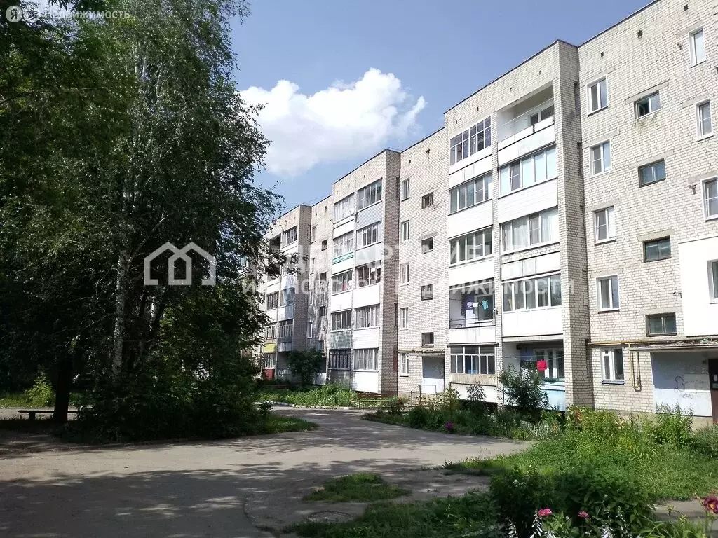 2-комнатная квартира: Фурманов, улица Возрождения, 34 (49 м) - Фото 0