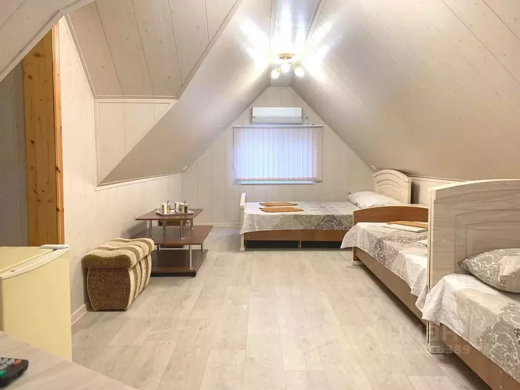 Комната Краснодарский край, Сочи ул. Авроры, 8/38 - Фото 2