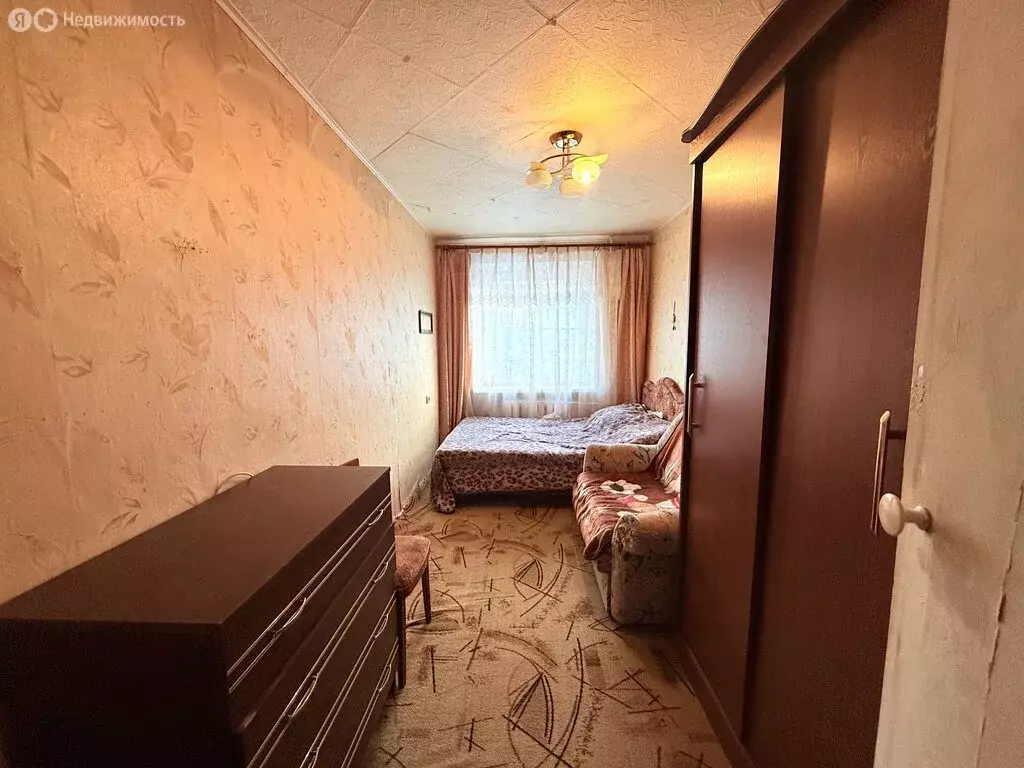 2-комнатная квартира: Валдай, улица Труда, 41А (39.2 м) - Фото 1