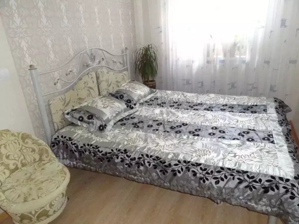 2-к кв. Ставропольский край, Кисловодск Велинградская ул., 2 (36.0 м) - Фото 0