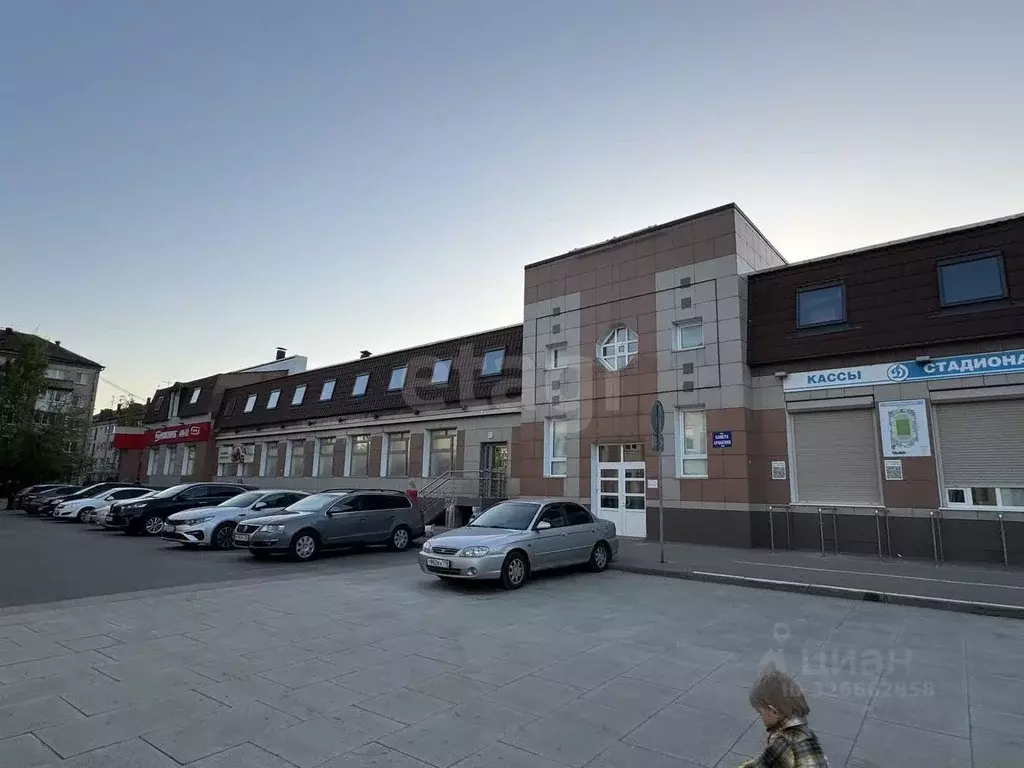 Помещение свободного назначения в Брянская область, Брянск бул. ... - Фото 1