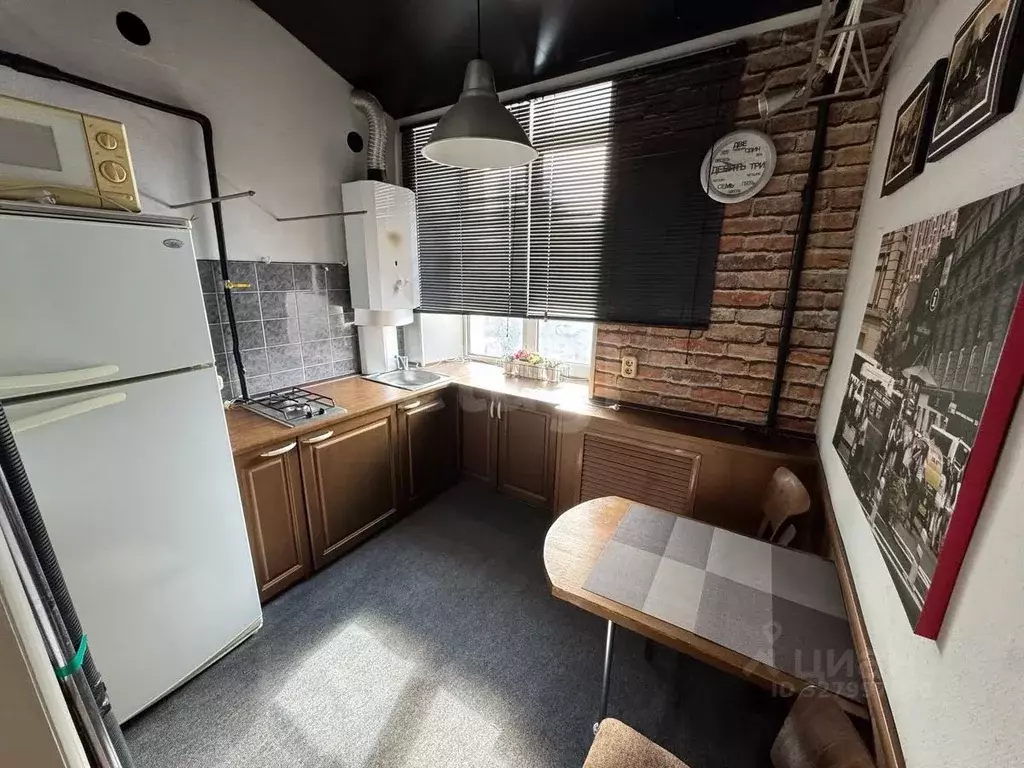 1-к кв. Пензенская область, Пенза ул. Урицкого, 3 (28.9 м) - Фото 1