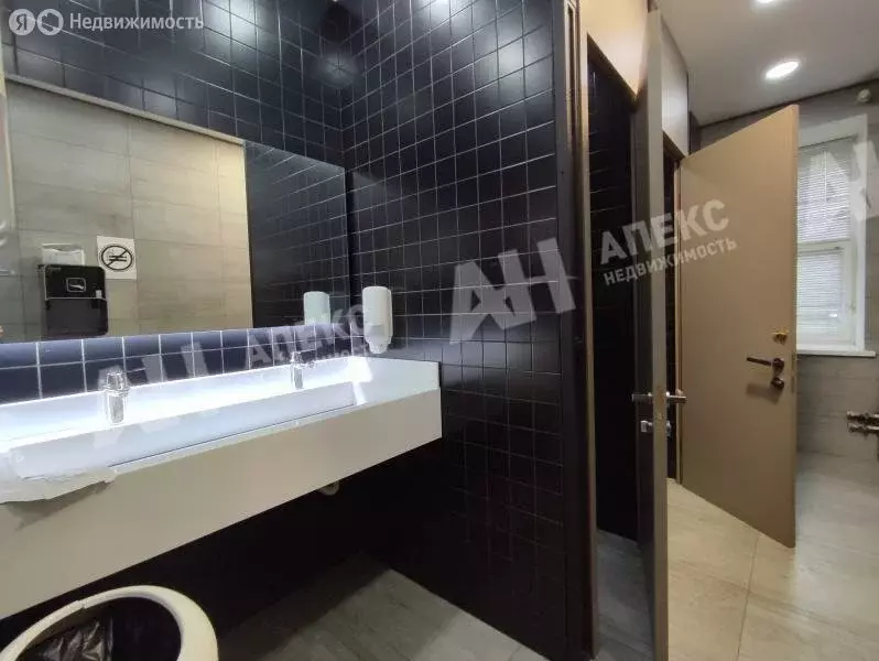 Офис (705 м) - Фото 1