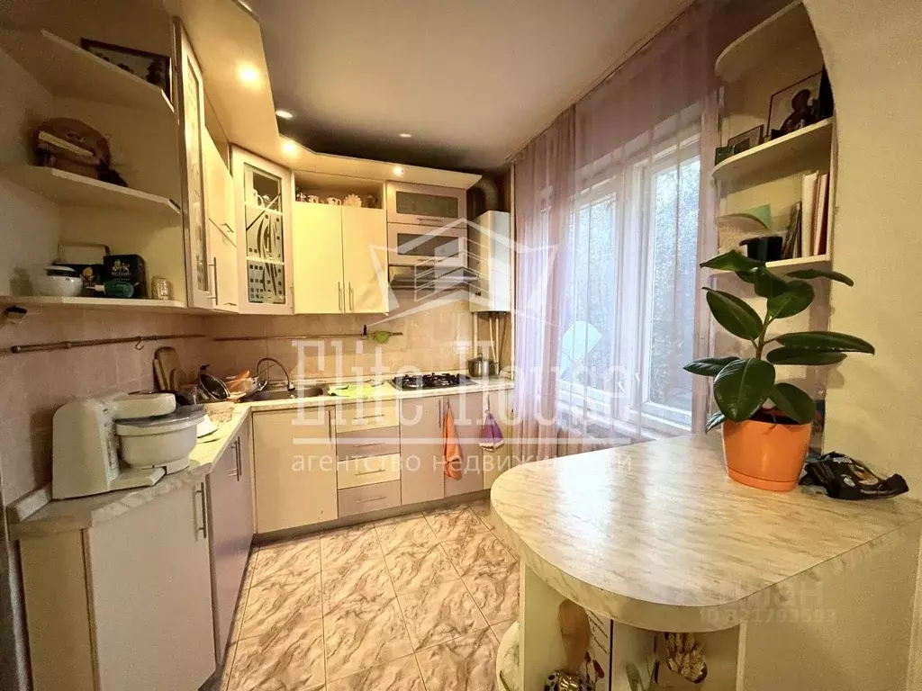 2-к кв. Калужская область, Калуга ул. Нефтебаза, 5 (50.4 м) - Фото 1