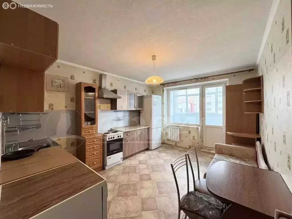 3-комнатная квартира: Тюмень, улица Николая Семёнова, 25к1 (90.4 м) - Фото 0