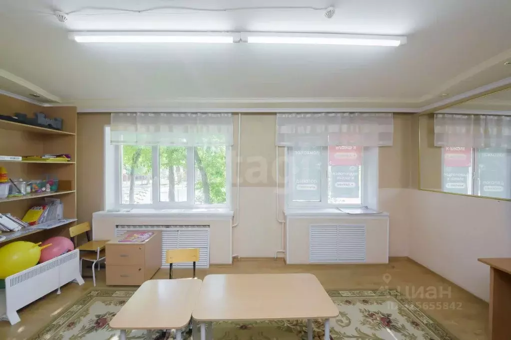 Офис в Тюменская область, Тюмень ул. Пермякова, 45 (94 м) - Фото 1