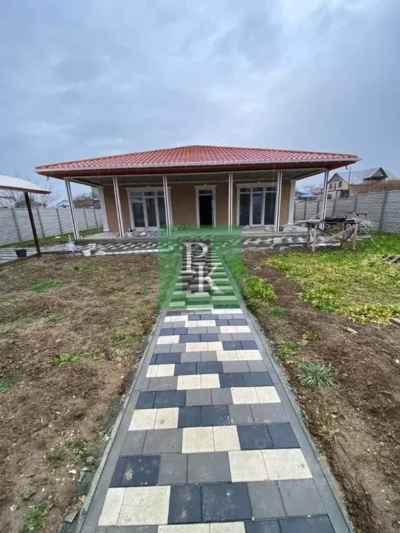 Дом в Севастополь с. Полюшко, ул. Сумская, 62 (120 м) - Фото 1