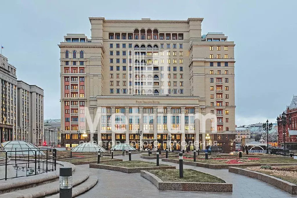Продается 4-комнатная квартира - Фото 1