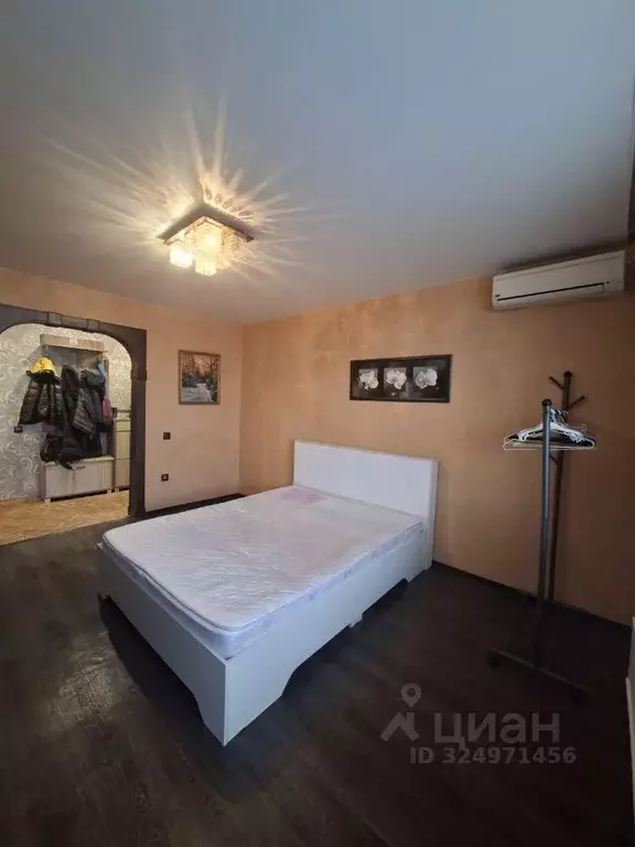 2-к кв. Красноярский край, Красноярск ул. 60 лет Октября, 96г (58.0 м) - Фото 2