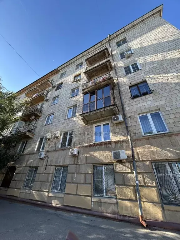 2-к кв. Волгоградская область, Волгоград Советская ул., 16 (71.8 м) - Фото 1