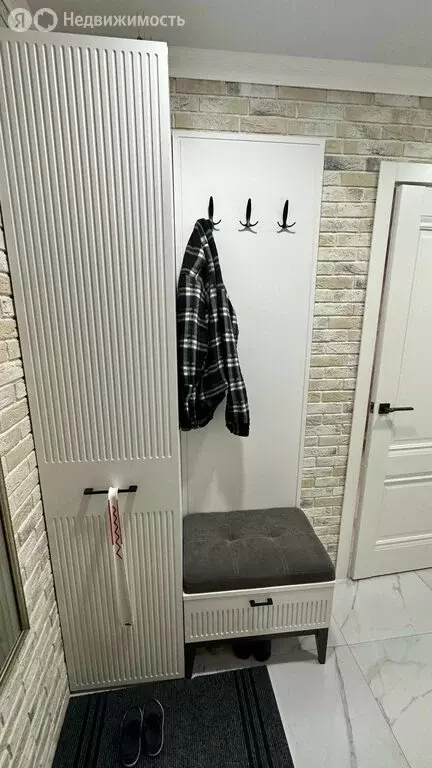 1-комнатная квартира: Владикавказ, улица Астана Кесаева, 16 (50 м) - Фото 1