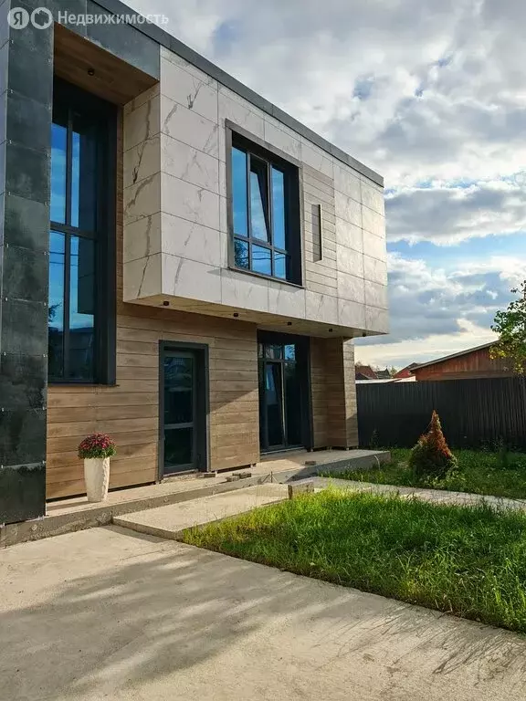 Дом в Кабицыно, улица Багратиона, 11 (172.3 м) - Фото 0