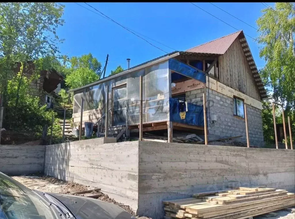 Дом в Алтай, Горно-Алтайск Онгудайская ул., 21 (52 м) - Фото 1