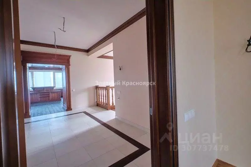 6-к кв. Красноярский край, Красноярск ул. Карла Маркса, 56А (314.0 м) - Фото 0
