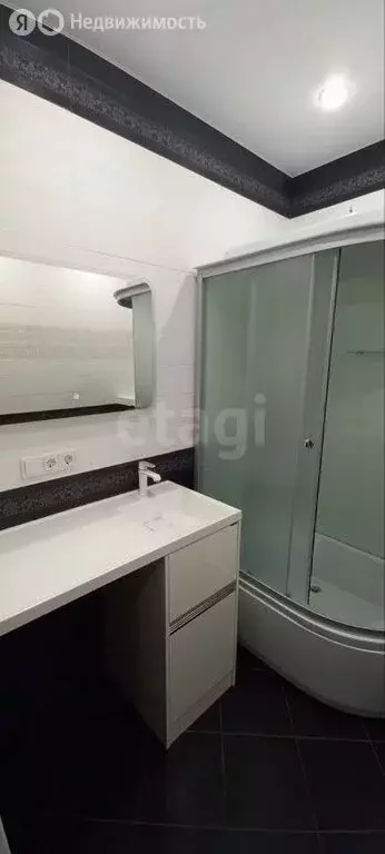 3-комнатная квартира: Тверь, бульвар Гусева, 66 (91.2 м) - Фото 2