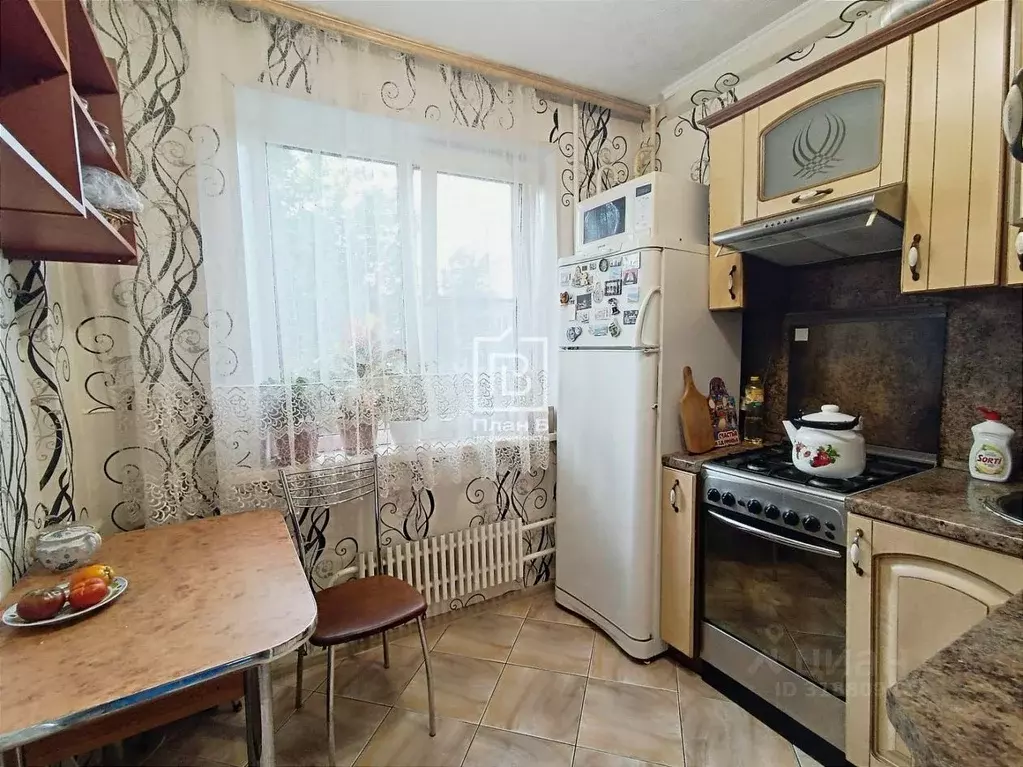 3-к кв. Калужская область, Калуга ул. Дружбы, 11 (63.0 м) - Фото 0