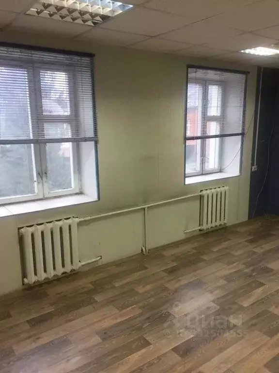 Помещение свободного назначения в Московская область, Клин ул. ... - Фото 2