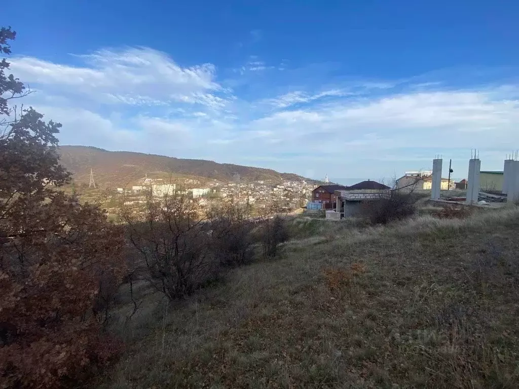 Участок в Крым, Алушта муниципальный округ, с. Малореченское ул. ... - Фото 0