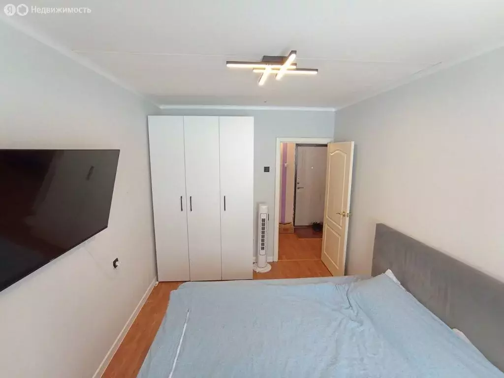 2-комнатная квартира: Ижевск, улица 40 лет Победы, 142 (52.5 м) - Фото 2