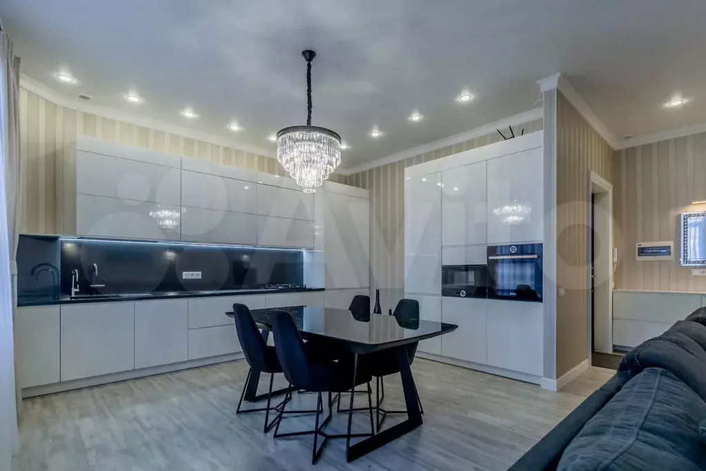 3-к. квартира, 117 м, 3/4 эт. - Фото 1