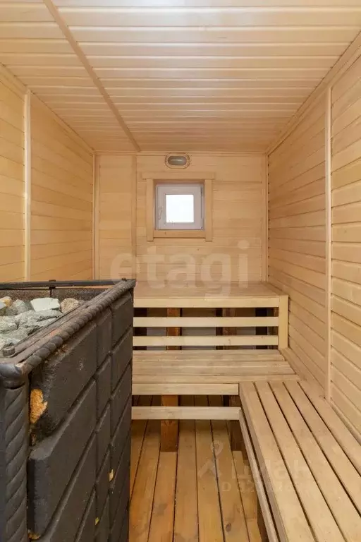 Дом в Тюменская область, Тюменский муниципальный округ, с. Чикча, ... - Фото 1