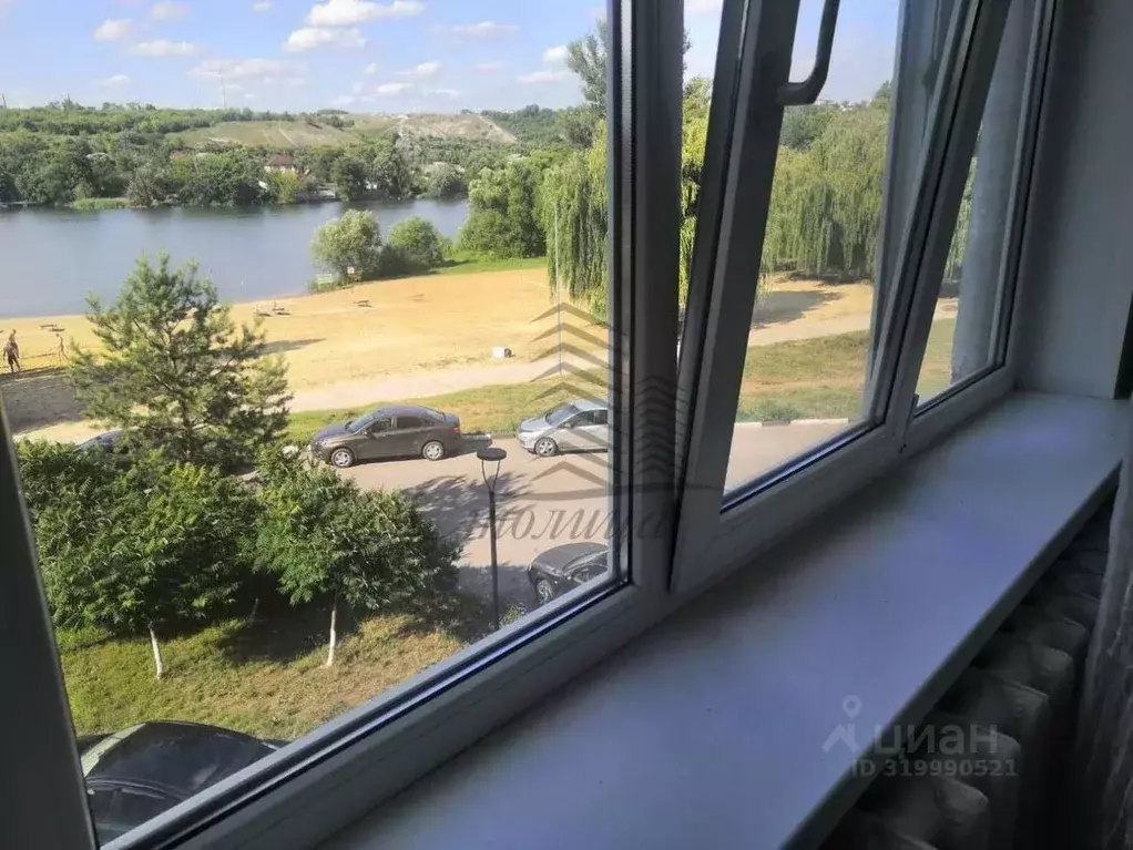 2-к кв. Белгородская область, Старый Оскол Юность мкр, 5 (52.0 м) - Фото 1