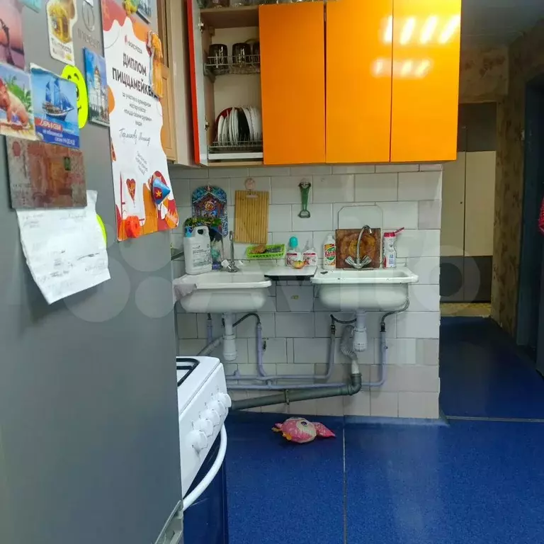 Комната 10,8 м в 6-к., 3/5 эт. - Фото 0