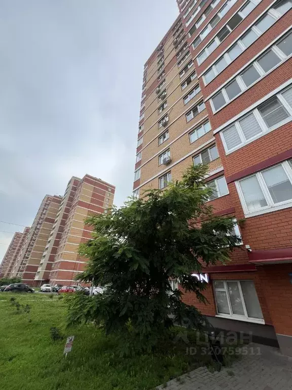 1-к кв. Тульская область, Тула Новомосковская ул., 16 (41.0 м) - Фото 1