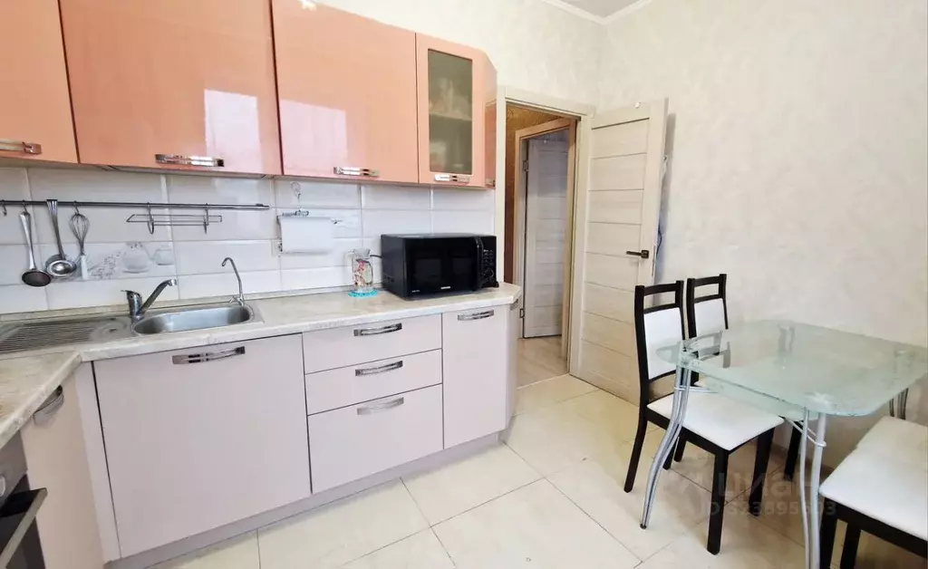 1-к кв. Московская область, Лобня ул. Жирохова, 3 (45.0 м) - Фото 2