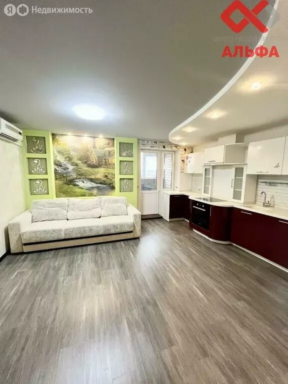 3-комнатная квартира: Киров, Студенческий проезд, 3А (66.8 м) - Фото 1