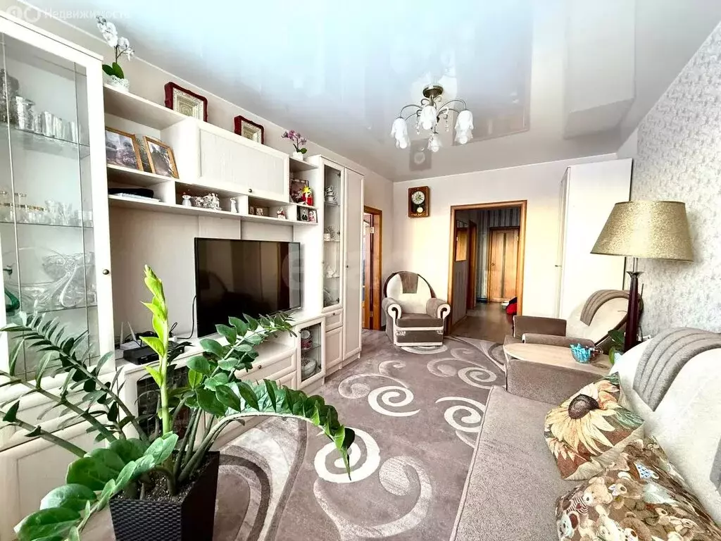 3-комнатная квартира: посёлок Троицкий, улица Виноградова, 5 (52.1 м) - Фото 1