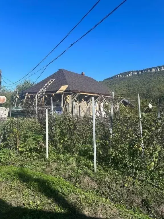 Дом в Адыгея, Майкопский район, Даховская ст-ца Подгорная ул. (60 м) - Фото 0